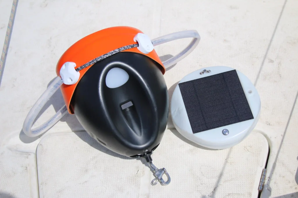 Anchor Buoy - anchor monitoring system | Morpheis