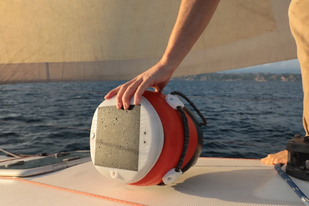 Morphéis in a buoy- The Best Anchor Alarm